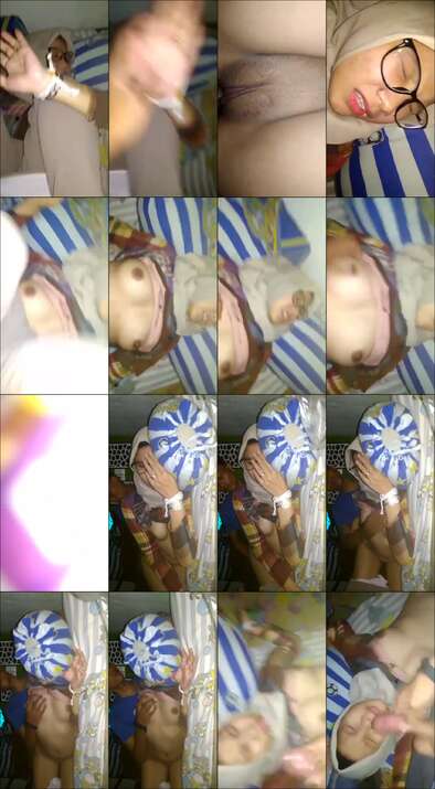Ngentot Memek Tembem Cewek SMA Hijab Berkacamata